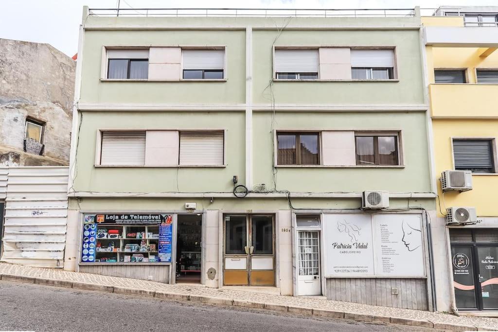 Vita Portucale ! Ajuda Delight Lisbon Exterior photo